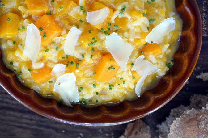 lekker lokaal weekmenu: spruitjes uit de oven, rode kool met blauwe