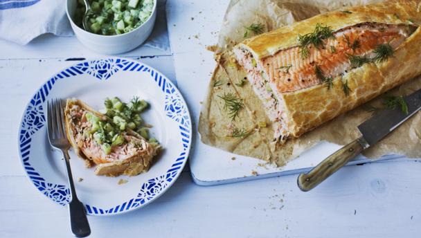 51-salmon_wellington_86468_16x9 (1)
