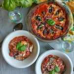 Gegrilde aubergine met tomaat, kaas en basilicum uit de oven, à la Sophia Loren; dat klinkt als comfort food - en dat ís het ook! En het is nog gezond ook, want deze lasagna maak je met plakken gegrilde aubergine i.p.v van lasagnevellen. Zo kom je wel aan je 200 gram groenten per dag :-)