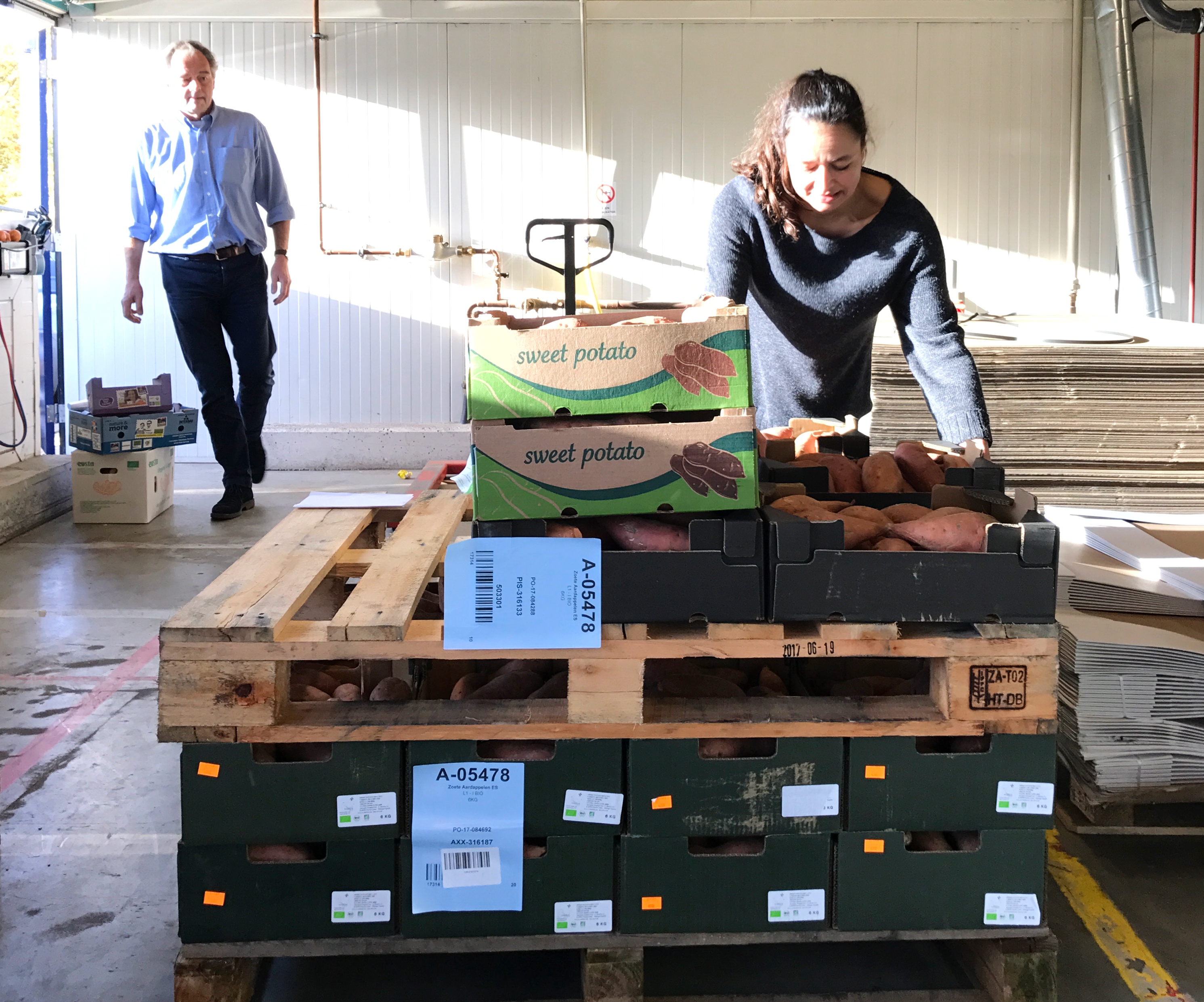 Eosta-Nature-and-More-Arabella-van-Aartijk-Ugly-Food-Rescuer-Club